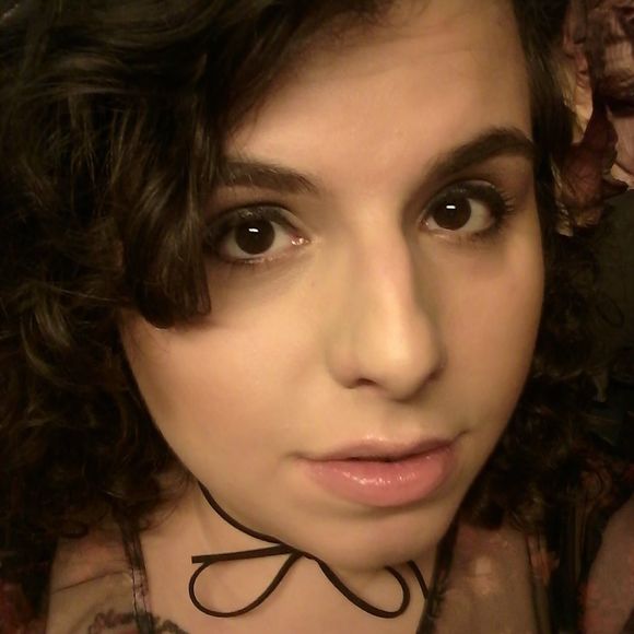 Meet your Posher, Marnie - Picture 1 of 1